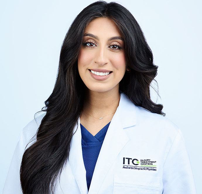 Dr. Trina, DC at ITC Auto Accident Injury Treatment Center of Kansas City