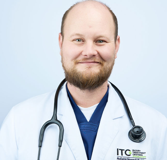 Dr. Weston Zenner, DC at ITC Auto Accident Injury Treatment Center of Kansas City