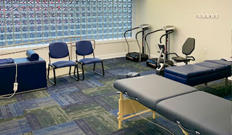 Exam room of ITC Auto Accident Injury Treatment Center of Kansas City